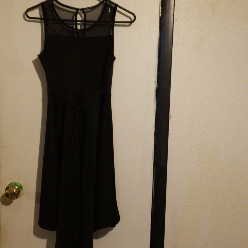 Girls - Picture 4 of 4